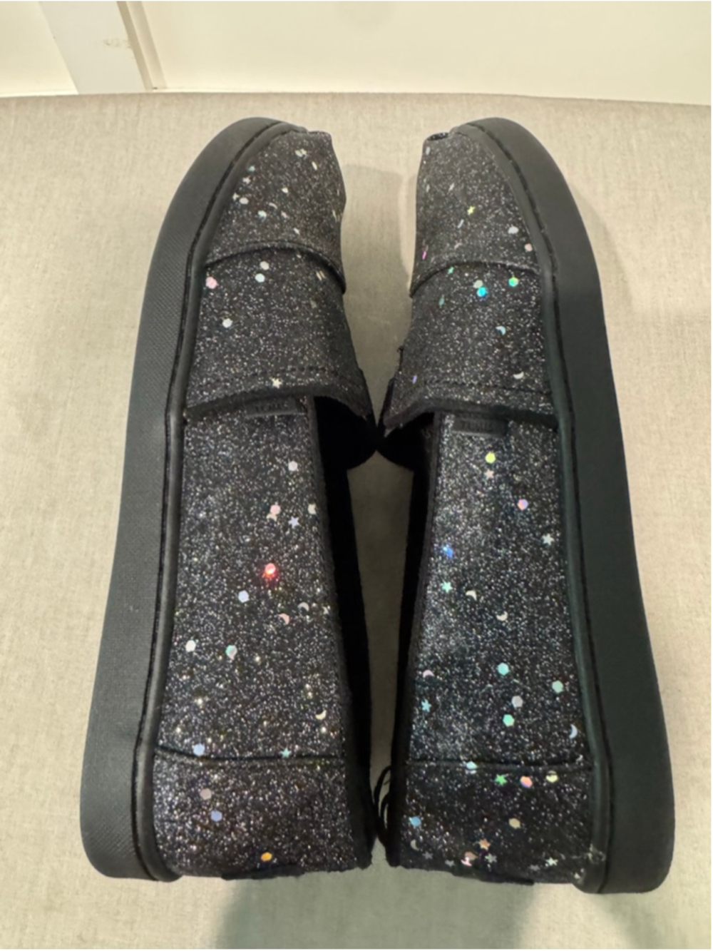 Girls TOMS Black Cosmic Glitter Alpargata Sneakers Size 6 - Picture 5 of 9